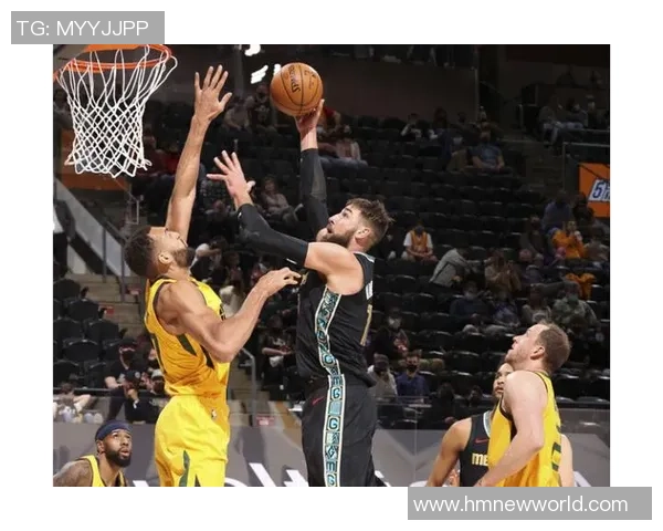 沃特豪斯足球队迎战西印度群岛大学队精彩对决即将上演 沃特豪斯足球队迎战西印度群岛大学队精彩对决即将上演