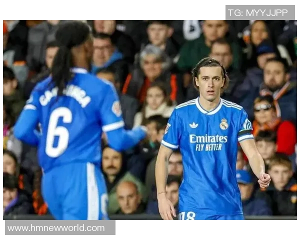 瓦伦西亚主帅:咱们被皇马彻底限制,上半场简直过不了半场 瓦伦西亚主帅:咱们被皇马彻底限制,上半场简直过不了半场